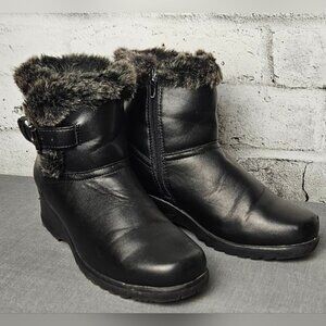 George Maryanne Black Faux Fur Lined Winter Boots perfect for cold weather